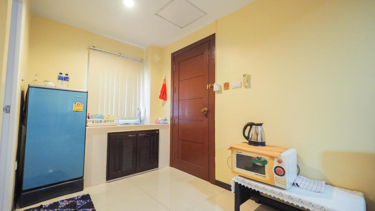Joy House Jomtien Beach Exterior photo