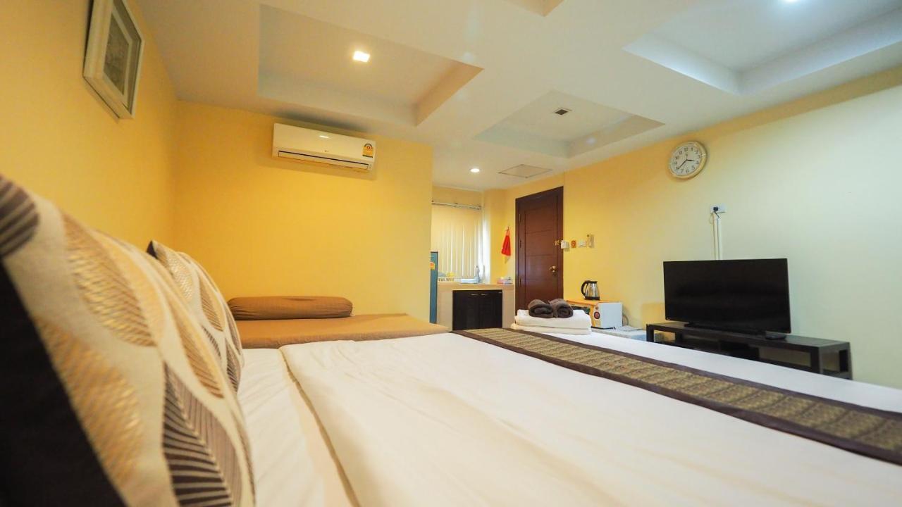 Joy House Jomtien Beach Exterior photo