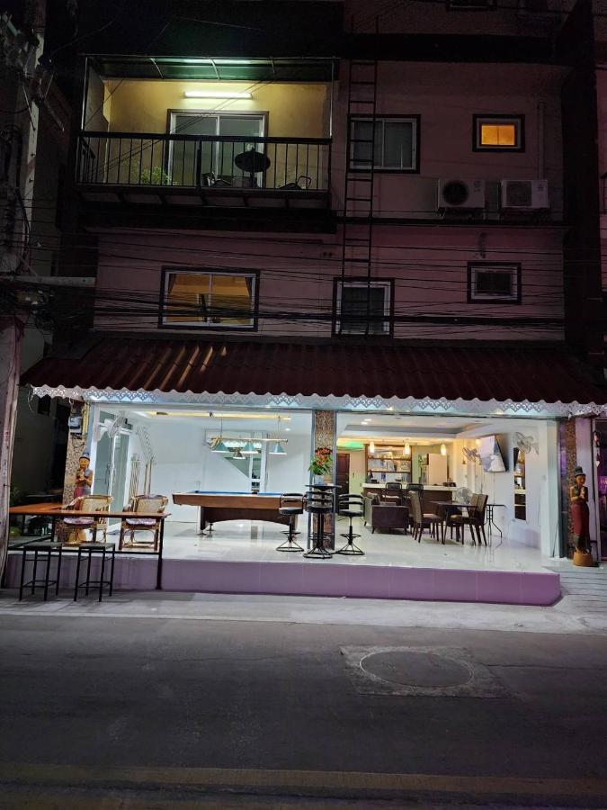 Joy House Jomtien Beach Exterior photo